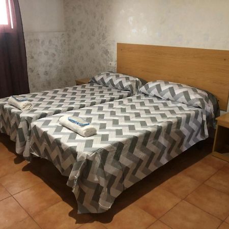 Hostal Casa Alonso Atarfe Esterno foto